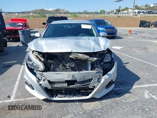 2019 Nissan Altima S z VIN 1N4BL4BV4KN314603, wystawiony jako IAAI lot #42180562 z przebiegiem 70 923 mil mil oraz . Historia ofert i sprzedaży dostępna na DreamBid. Obrazek 12.