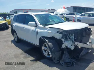 2013 Toyota Highlander Limited z VIN 5TDYK3EH9DS119939, wystawiony jako IAAI lot #42168374 z przebiegiem 98 918 mil mil oraz . Historia ofert i sprzedaży dostępna na DreamBid. Obrazek 1.