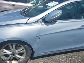 2013 Hyundai Sonata SE with VIN 5NPEC4AC9DH784460, listed as a IAAI auction lot 42099724 with 152,744 mi miles. Bid and sale history available at carsss.com. Image 15.