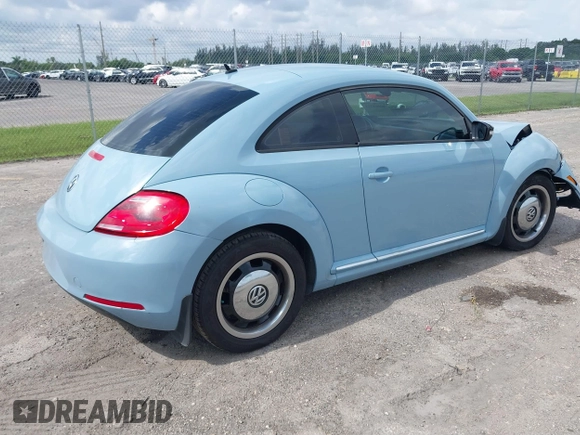 2013 Volkswagen Beetle 2.5L с VIN 3VWJX7AT8DM631449, выставлен на аукционе IAAI как лот 40064318 с пробегом 178 311 миль миль и . История ставок и продаж доступна на DreamBid. Изображение 4.