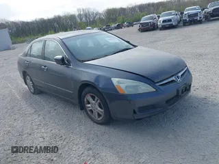 2007 Honda Accord EX с VIN 1HGCM567X7A183335, выставлен на аукционе IAAI как лот 42065220 с пробегом 217 008 миль миль и . История ставок и продаж доступна на DreamBid. Изображение 1.