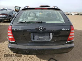 2005 Mercedes-Benz C 240 z VIN WDBRH81J65F634681, wystawiony jako Copart lot #82118224 z przebiegiem 158 338 mil mil oraz Szkody całkowita. Historia ofert i sprzedaży dostępna na DreamBid. Obrazek 6.