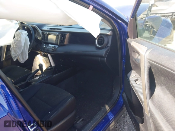 2014 Toyota RAV4 XLE with VIN 2T3RFREV4EW209162, listed as a IAAI auction lot 41802853 with 101,618 mi miles. Bid and sale history available at carsss.com. Image 5.