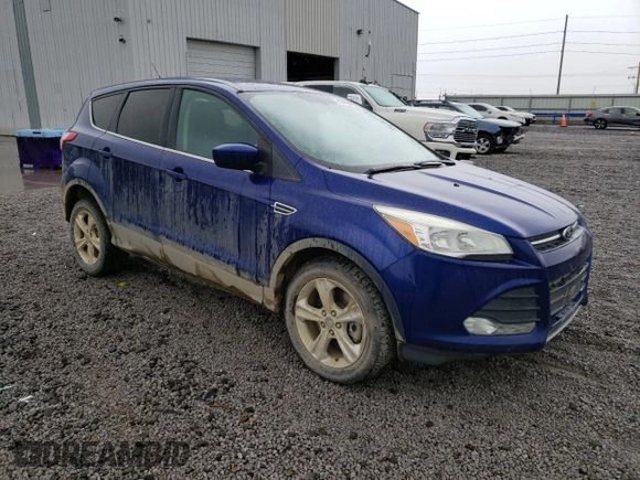 2015 Ford Escape SE with VIN 1FMCU9G99FUB32701, listed as a Copart auction lot 47476165 with 233,812 mi miles and Salvage Title. Bid and sale history available at DreamBid. Image 4.