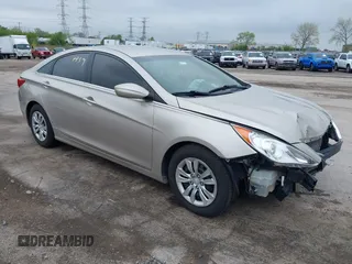 2011 Hyundai Sonata GLS PZEV with VIN 5NPEB4AC4BH113715, listed as a IAAI auction lot 42177439 with 183,176 mi miles. Bid and sale history available at carsss.com. Image 1.
