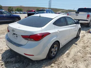 2015 Hyundai Elantra SE with VIN 5NPDH4AE8FH593260, listed as a IAAI auction lot 42196044 with 134,084 mi miles and . Bid and sale history available at DreamBid. Image 4.
