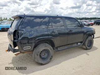 2015 Toyota 4Runner SR5 with VIN JTEZU5JRXF5101804, listed as a Copart auction lot 52541795 with 188,012 mi miles and Clean title. Bid and sale history available at DreamBid. Image 3.