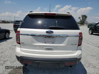 2014 Ford Explorer XLT with VIN 1FM5K7D8XEGA21117, listed as a Copart auction lot 55804625 with 193,665 mi miles and Salvage Title. Bid and sale history available at DreamBid. Image 6.