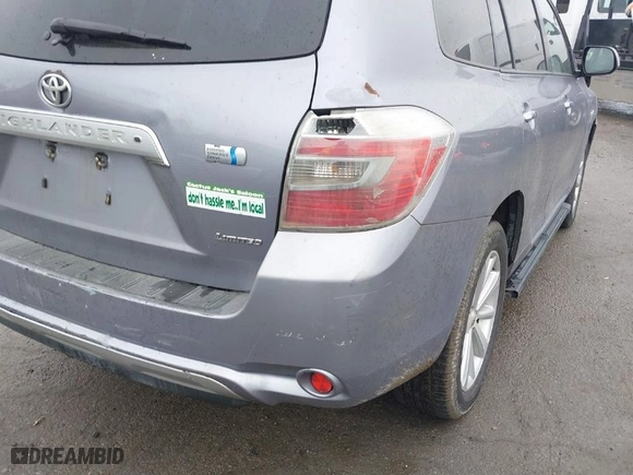 2009 Toyota Highlander Hybrid Limited with VIN JTEEW44A592033233, listed as a IAAI auction lot 41786543 with 120,841 mi miles. Bid and sale history available at carsss.com. Image 18.