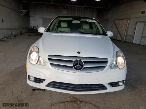 2008 Mercedes-Benz R-Class 3.5L with VIN 4JGCB65E68A068903, listed as a Copart auction lot 46575865 with 284,888 mi miles and Clean Title. Bid and sale history available at carsss.com. Image 5.