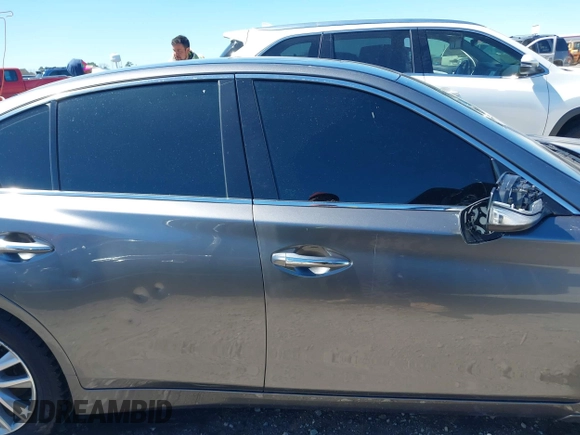 2015 Infiniti Q50 with VIN JN1BV7AR2FM423781, listed as a IAAI auction lot 41803765 with 72,623 mi miles. Bid and sale history available at carsss.com. Image 13.