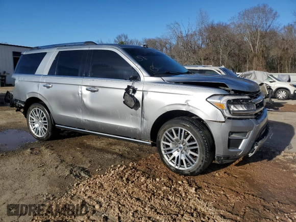 2022 Ford Expedition Limited with VIN 1FMJU1KT5NEA32485, listed as a Copart auction lot 84036104 with 47,692 mi miles and Salvage Title. Bid and sale history available at carsss.com. Image 4.