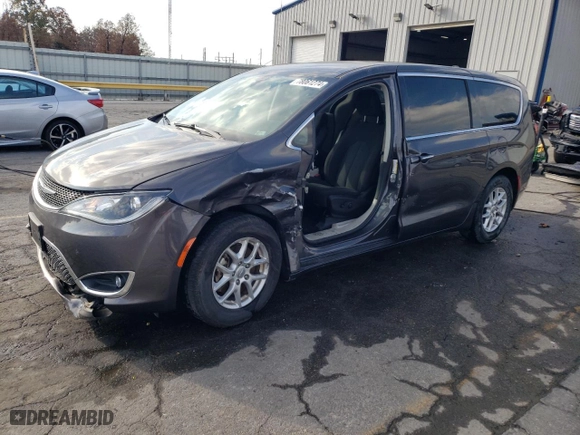 2020 Chrysler Pacifica Touring with VIN 2C4RC1FGXLR237579, listed as a Copart auction lot 78061274 with 94,672 mi miles and Salvage Title. Bid and sale history available at carsss.com. Image 1.