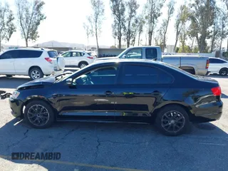 2012 Volkswagen Jetta SE with VIN 3VWDP7AJ9CM417967, listed as a IAAI auction lot 41385194 with 222,344 mi miles and . Bid and sale history available at DreamBid. Image 14.