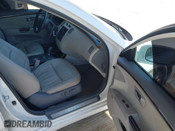 2011 Hyundai Azera Limited with VIN KMHFC4DF6BA521790, listed as a IAAI auction lot 42176922 with Not provided miles and . Bid and sale history available at DreamBid. Image 5.