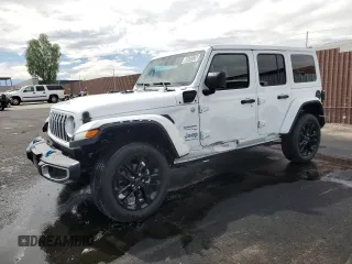 2024 Jeep Wrangler Sahara с VIN 1C4RJXP64RW293242, выставлен на аукционе Copart как лот 66676135 с пробегом 23 667 миль миль и Чистый • Clean title. История ставок и продаж доступна на DreamBid. Изображение 1.