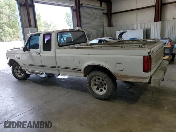 1997 Ford F-250 with VIN 1FTHX25F2VEB04460, listed as a Copart auction lot 78655674 with Not provided miles and Salvage title. Bid and sale history available at DreamBid. Image 2.