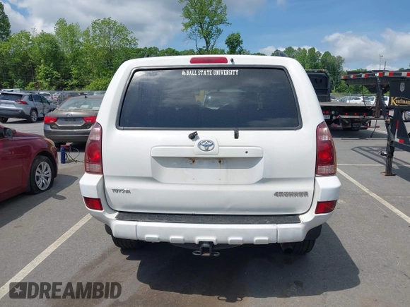 2005 Toyota 4Runner SR5 z VIN JTEZU14R450047481, wystawiony jako IAAI lot #42147140 z przebiegiem 252 609 mil mil oraz . Historia ofert i sprzedaży dostępna na DreamBid. Obrazek 16.