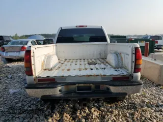 2002 GMC Sierra 1500HD SLE z VIN 1GTGK13U22F137583, wystawiony jako Copart lot #65997484 z przebiegiem 399 610 mil mil oraz Tytuł czysty. Historia ofert i sprzedaży dostępna na DreamBid. Obrazek 6.