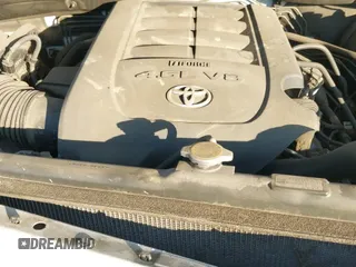 2014 Toyota Tundra SR с VIN 5TFRM5F12EX073569, выставлен на аукционе IAAI как лот 41305905 с пробегом 159 336 миль миль и . История ставок и продаж доступна на DreamBid. Изображение 18.