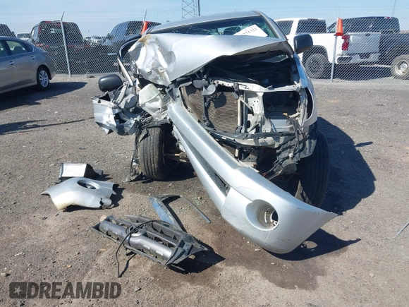2010 Toyota Tacoma z VIN 5TETX4CNXAZ723380, wystawiony jako IAAI lot #41771322 z przebiegiem Nie podano mil oraz . Historia ofert i sprzedaży dostępna na DreamBid. Obrazek 12.