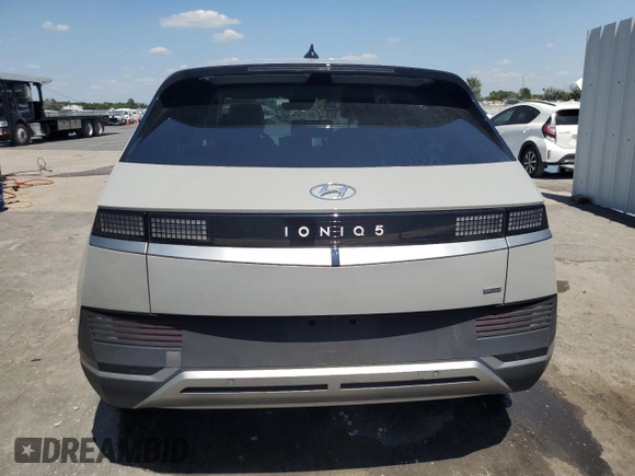 2023 Hyundai Ioniq 5 SEL z VIN KM8KNDAF7PU228533, wystawiony jako Copart lot #58331575 z przebiegiem Nie podano mil oraz Nie do naprawy • Non repairable. Historia ofert i sprzedaży dostępna na DreamBid. Obrazek 6.