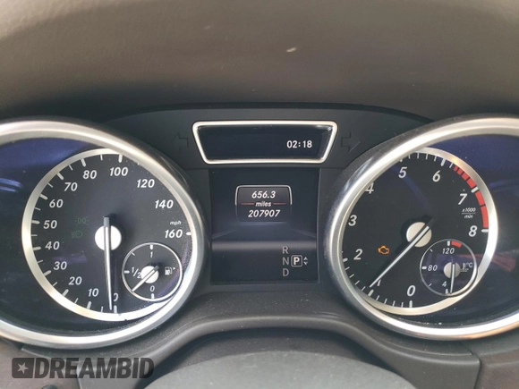 2013 Mercedes-Benz M 350 z VIN 4JGDA5JB1DA248474, wystawiony jako Copart lot #54513605 z przebiegiem 207 907 mil mil oraz Szkoda całkowita • Salvage title. Historia ofert i sprzedaży dostępna na DreamBid. Obrazek 9.