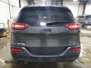 2015 Jeep Cherokee Latitude z VIN 1C4PJMCS9FW750275, wystawiony jako Copart lot #64191695 z przebiegiem 130 818 mil mil oraz Szkoda całkowita • Salvage title. Historia ofert i sprzedaży dostępna na DreamBid. Obrazek 6.