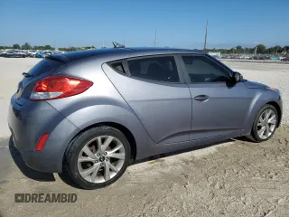 2016 Hyundai Veloster z VIN KMHTC6AD7GU300528, wystawiony jako Copart lot #57501955 z przebiegiem 72 437 mil mil oraz Szkoda całkowita • Salvage title. Historia ofert i sprzedaży dostępna na DreamBid. Obrazek 3.