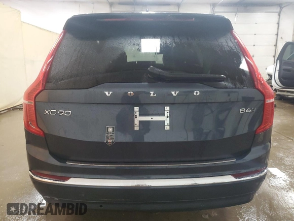 2025 Volvo XC90 Plus with VIN YV4062PE1S1290478, listed as a Copart auction lot 87835175 with 670 mi miles and Non Repairable. Bid and sale history available at DreamBid. Image 6.