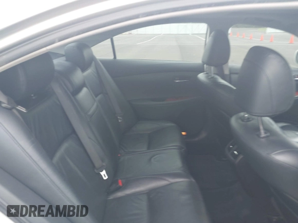2007 Lexus ES 330 with VIN JTHBJ46G872018423, listed as a IAAI auction lot 42134791 with 307,908 mi miles and . Bid and sale history available at carsss.com. Image 8.