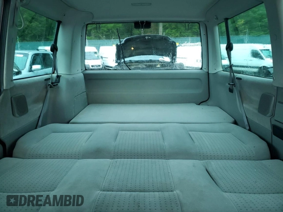 2001 Volkswagen EuroVan MV с VIN WV2MB47031H098986, выставлен на аукционе Copart как лот 77587294 с пробегом 161 046 миль миль и Чистый • Clean title. История ставок и продаж доступна на DreamBid. Изображение 10.