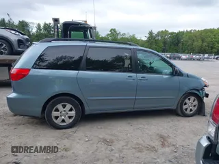 2010 Toyota Sienna CE с VIN 5TDKK4CC5AS327606, выставлен на аукционе IAAI как лот 42297187 с пробегом 248 029 миль миль и . История ставок и продаж доступна на DreamBid. Изображение 13.