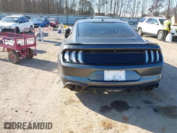 2018 Ford Mustang GT z VIN 1FA6P8CF4J5158775, wystawiony jako IAAI lot #41627780 z przebiegiem 65 519 mil mil oraz . Historia ofert i sprzedaży dostępna na DreamBid. Obrazek 16.