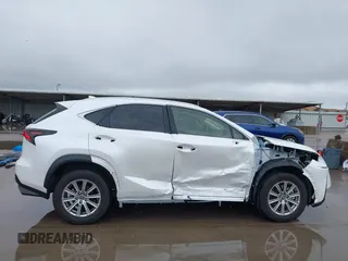 2021 Lexus NX 300 z VIN JTJDARBZ6M2200029, wystawiony jako IAAI lot #42465329 z przebiegiem 20 441 mil mil oraz . Historia ofert i sprzedaży dostępna na DreamBid. Obrazek 14.