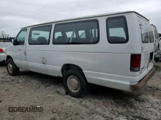 1998 Ford Econoline Wagon XL z VIN 1FBSS31L4WHB36384, wystawiony jako Copart lot #51649835 z przebiegiem 87 941 mil mil oraz Czysty tytuł • Clean title. Historia ofert i sprzedaży dostępna na DreamBid. Obrazek 2.