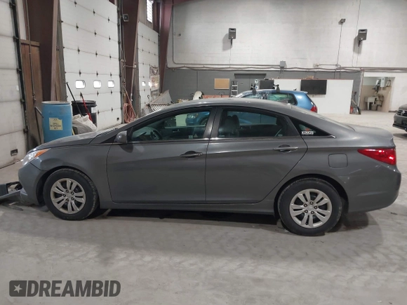 2013 Hyundai Sonata GLS with VIN 5NPEB4AC6DH550506, listed as a IAAI auction lot 41984573 with 153,995 mi miles and . Bid and sale history available at carsss.com. Image 14.