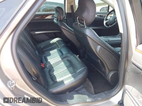 2015 Lincoln MKZ with VIN 3LN6L2GK9FR616272, listed as a IAAI auction lot 42142551 with Not Provided miles and . Bid and sale history available at DreamBid. Image 8.