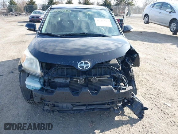 2010 Scion xD with VIN JTKKU4B43AJ055535, listed as a IAAI auction lot 41596985 with 200,000 mi miles. Bid and sale history available at carsss.com. Image 12.
