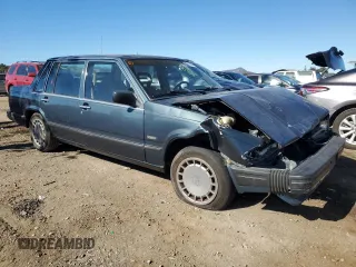 1989 Volvo 740 with VIN YV1FX8842K1375813, listed as a Copart auction lot 78511954 with 142,838 mi miles and Non Repairable. Bid and sale history available at carsss.com. Image 4.