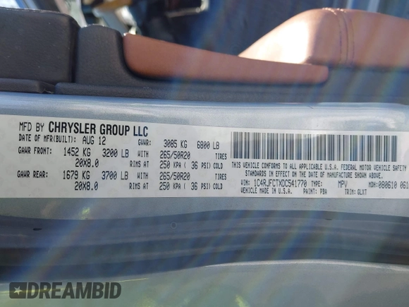 2013 Jeep Grand Cherokee Overland with VIN 1C4RJFCTXDC541770, listed as a IAAI auction lot 41610600 with 164,065 mi miles. Bid and sale history available at carsss.com. Image 9.