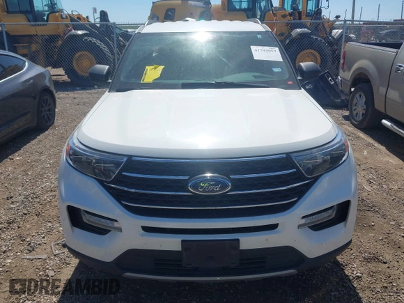 2020 Ford Explorer XLT with VIN 1FMSK7DH0LGC28597, listed as a IAAI auction lot 41792957 with 95,088 mi miles. Bid and sale history available at carsss.com. Image 13.