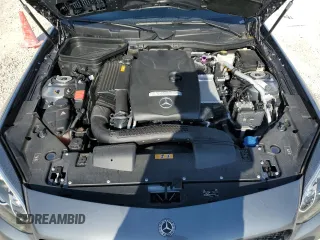 2020 Mercedes-Benz SLC 300 z VIN W1KPK3JA3LF171401, wystawiony jako Copart lot #66444173 z przebiegiem 6517 mil mil oraz . Historia ofert i sprzedaży dostępna na DreamBid. Obrazek 11.