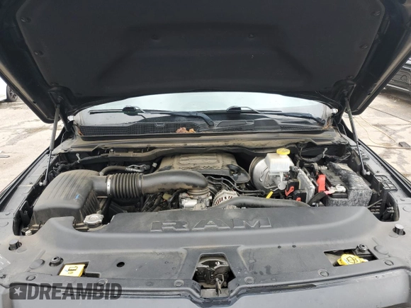 2020 Ram 1500 Big Horn z VIN 1C6SRFFT7LN265273, wystawiony jako Copart lot #51656495 z przebiegiem 69 379 mil mil oraz Szkoda całkowita • Salvage title. Historia ofert i sprzedaży dostępna na DreamBid. Obrazek 11.