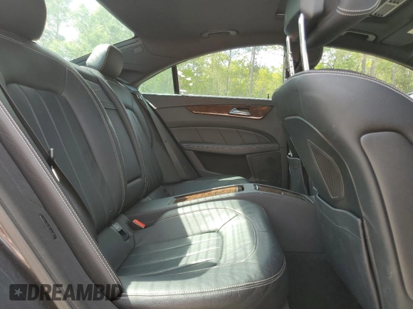 2013 Mercedes-Benz CLS 550 с VIN WDDLJ7DB6DA062944, выставлен на аукционе Copart как лот 52528195 с пробегом 116 094 миль миль и Списание • Salvage title. История ставок и продаж доступна на DreamBid. Изображение 10.