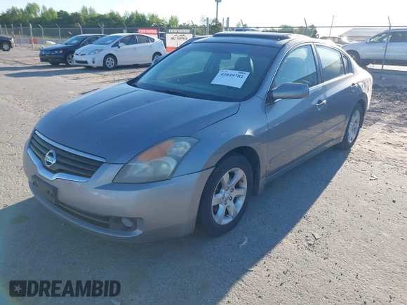 2007 Nissan Altima 2.5 S with VIN 1N4AL21E27N423263, listed as a IAAI auction lot 42049782 with 163,945 mi miles. Bid and sale history available at carsss.com. Image 2.