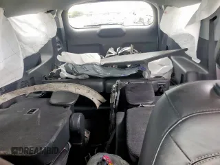 2022 Ford Explorer XLT z VIN 1FMSK7DH9NGA71395, wystawiony jako Copart lot #60721505 z przebiegiem Nie podano mil oraz Szkoda całkowita • Salvage title. Historia ofert i sprzedaży dostępna na DreamBid. Obrazek 10.