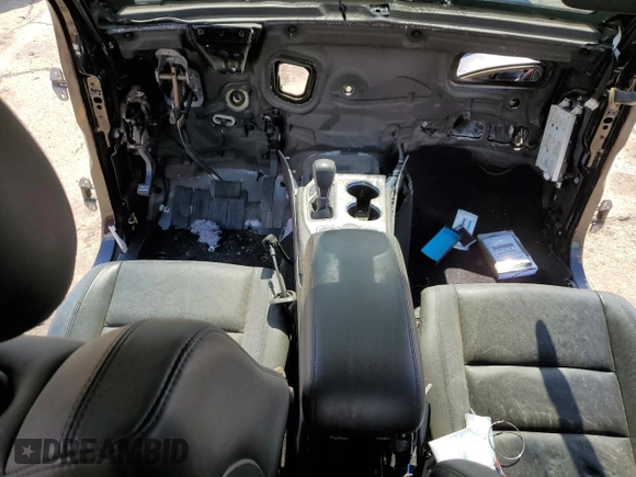 2021 Jeep Grand Cherokee Limited z VIN 1C4RJFBGXMC568259, wystawiony jako Copart lot #55689505 z przebiegiem Nie podano mil oraz Nie do naprawy • Non repairable. Historia ofert i sprzedaży dostępna na DreamBid. Obrazek 8.