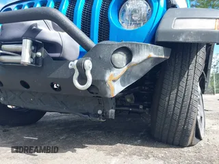 2022 Jeep Wrangler Unlimited Sport with VIN 1C4HJXDG3NW117155, listed as a IAAI auction lot 40240879 with 36,323 mi miles and . Bid and sale history available at DreamBid. Image 6.