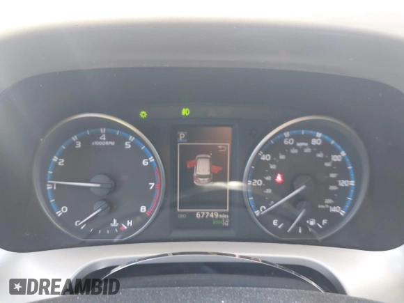 2018 Toyota RAV4 XLE with VIN 2T3WFREV6JW442859, listed as a IAAI auction lot 42252071 with 67,749 mi miles and . Bid and sale history available at DreamBid. Image 7.